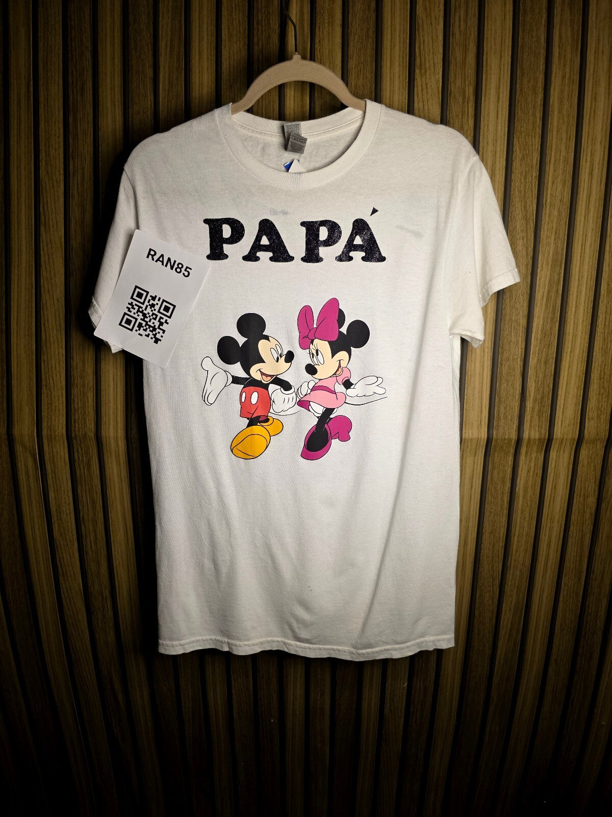 Gildan Mickey and Minnie Papa Graphic White T-Shirt Size S RANB5