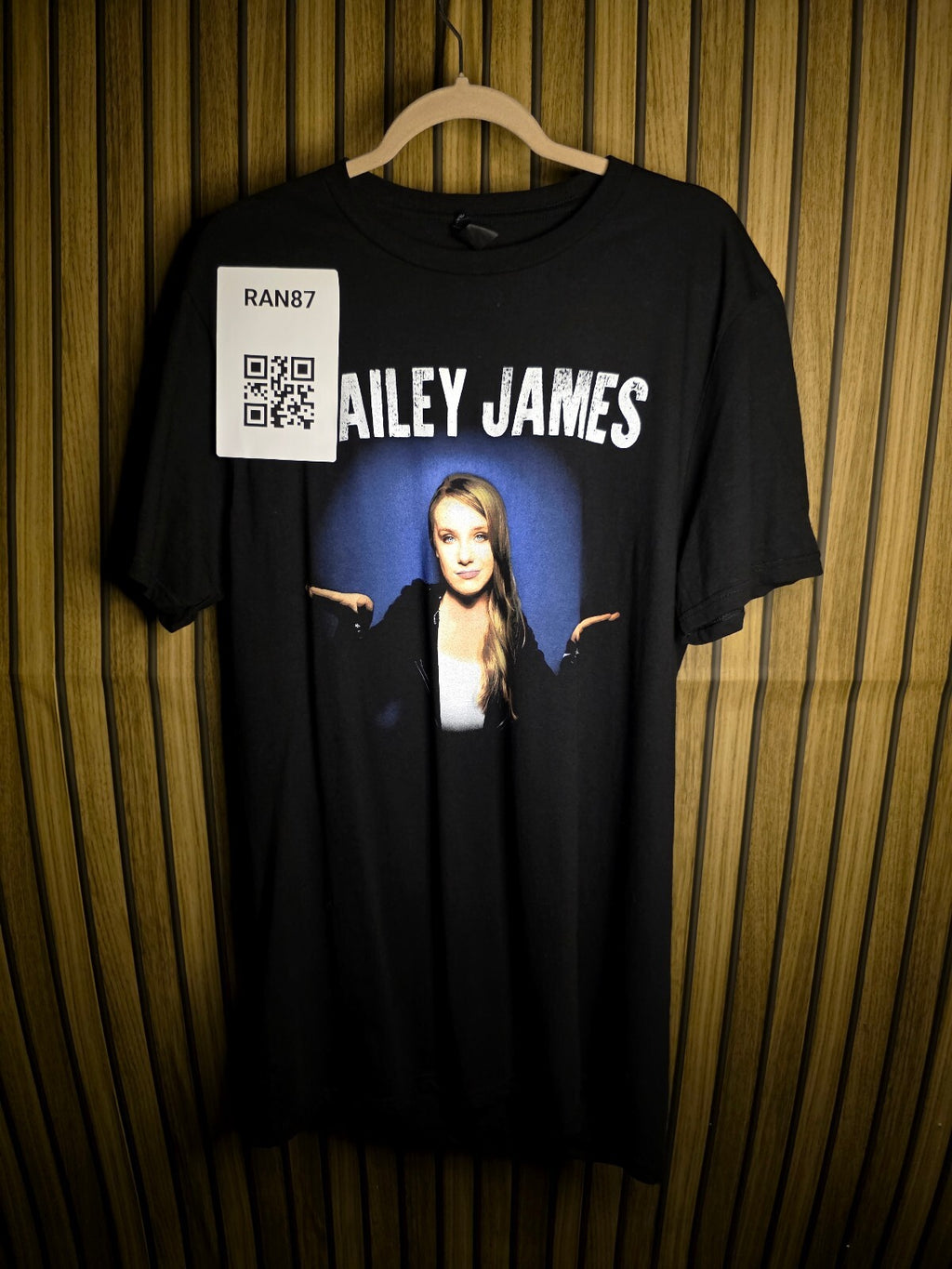 Bailey James T-shirt Black Graphic Size L RAN87