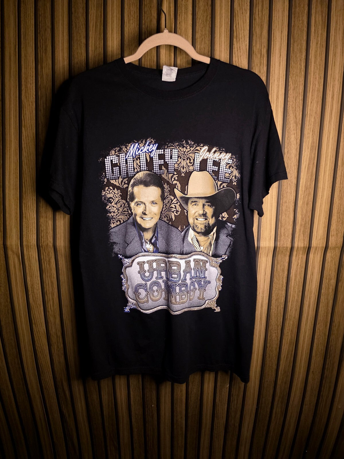 Gildan Urban Cowboy Graphic T-Shirt Black Medium RAN90