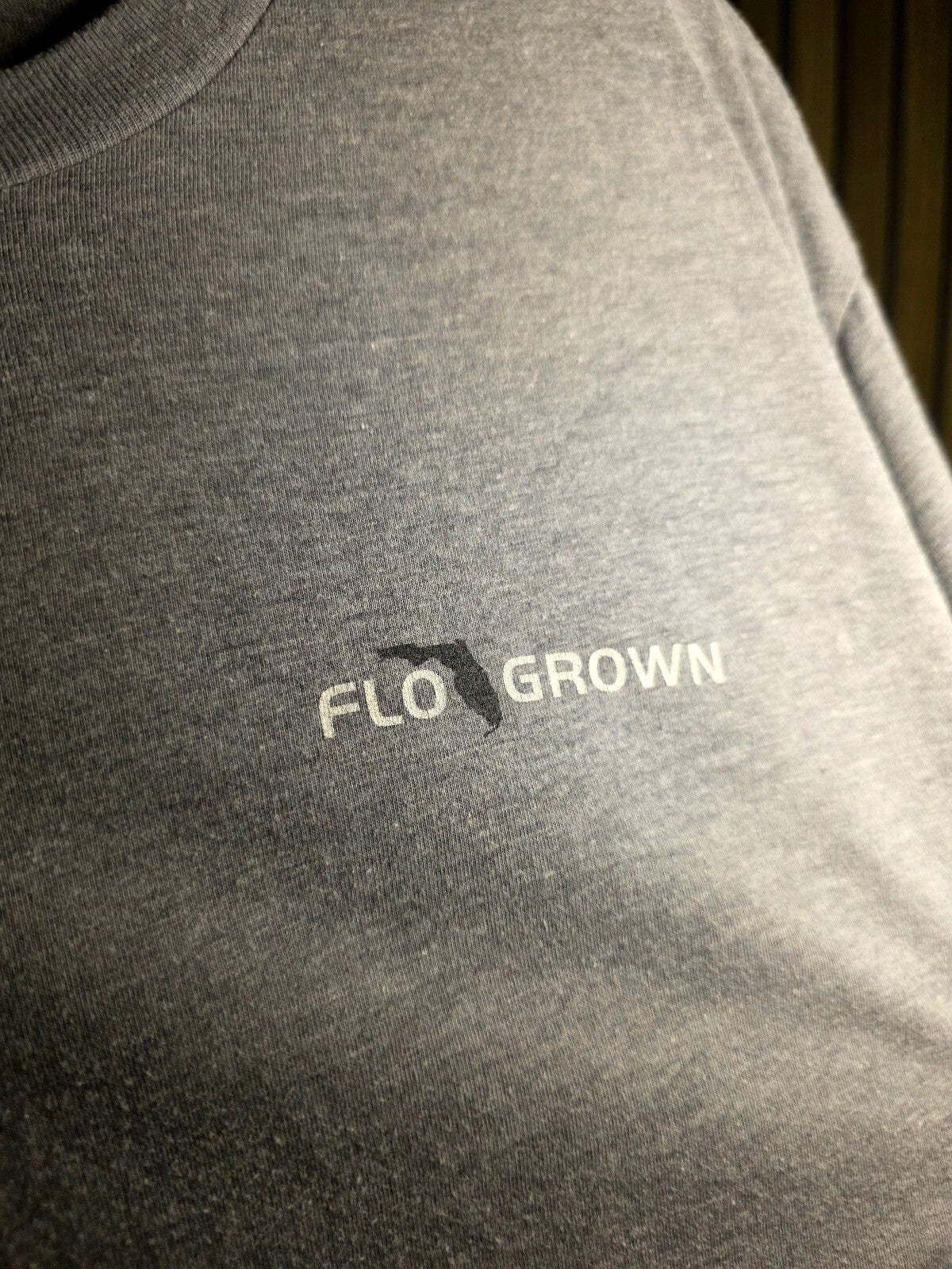Flo Grown Men's T-shirt Gray Medium RAN99