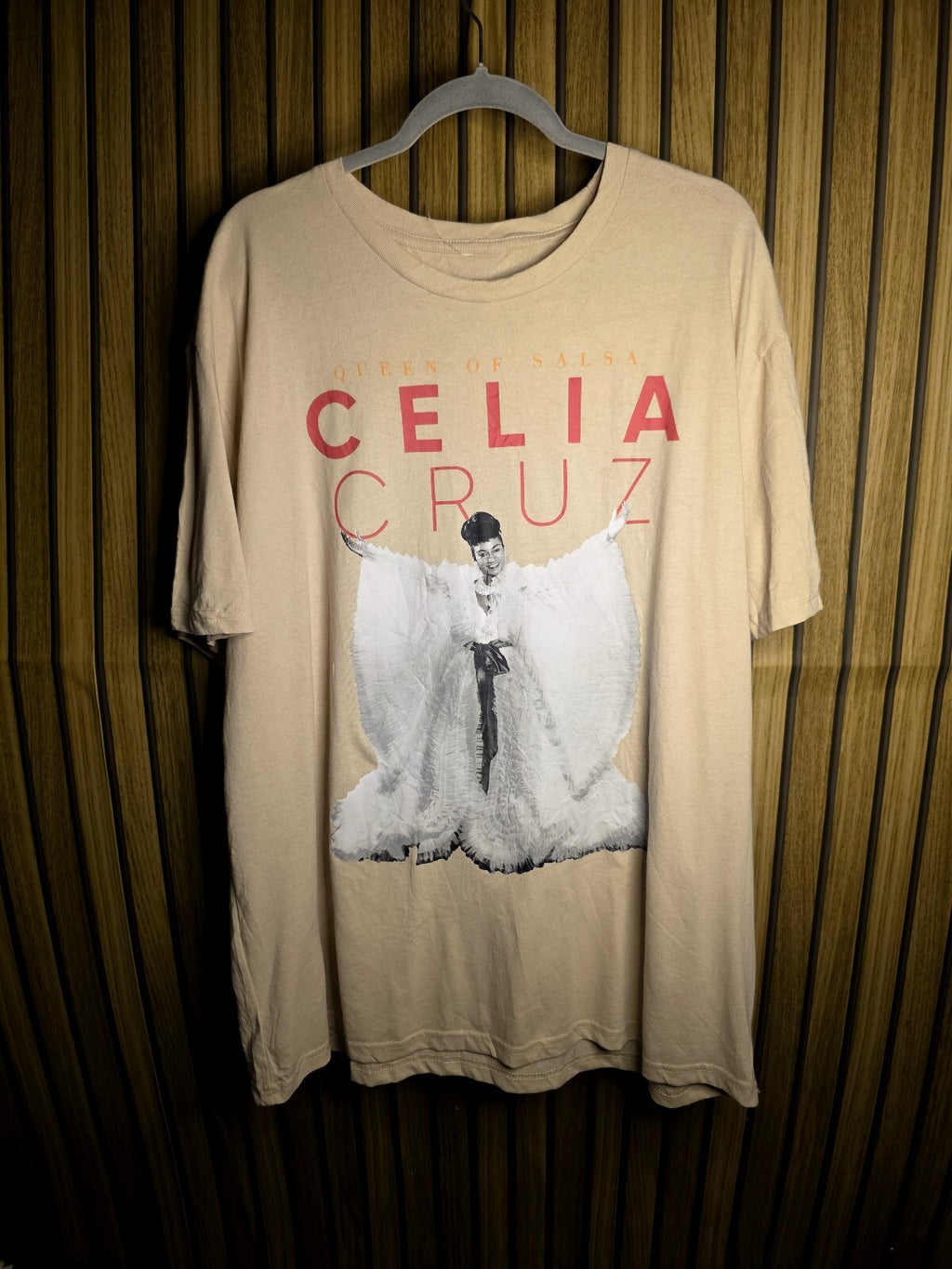 Celia Cruz T-shirt Queen of Salsa Beige 1X RAN103