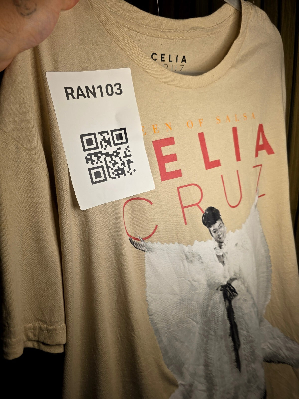 Celia Cruz T-shirt Queen of Salsa Beige 1X RAN103