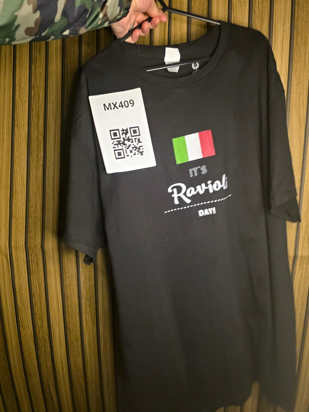 Hanes T-shirt It's Ravioli Day Black XL MX409