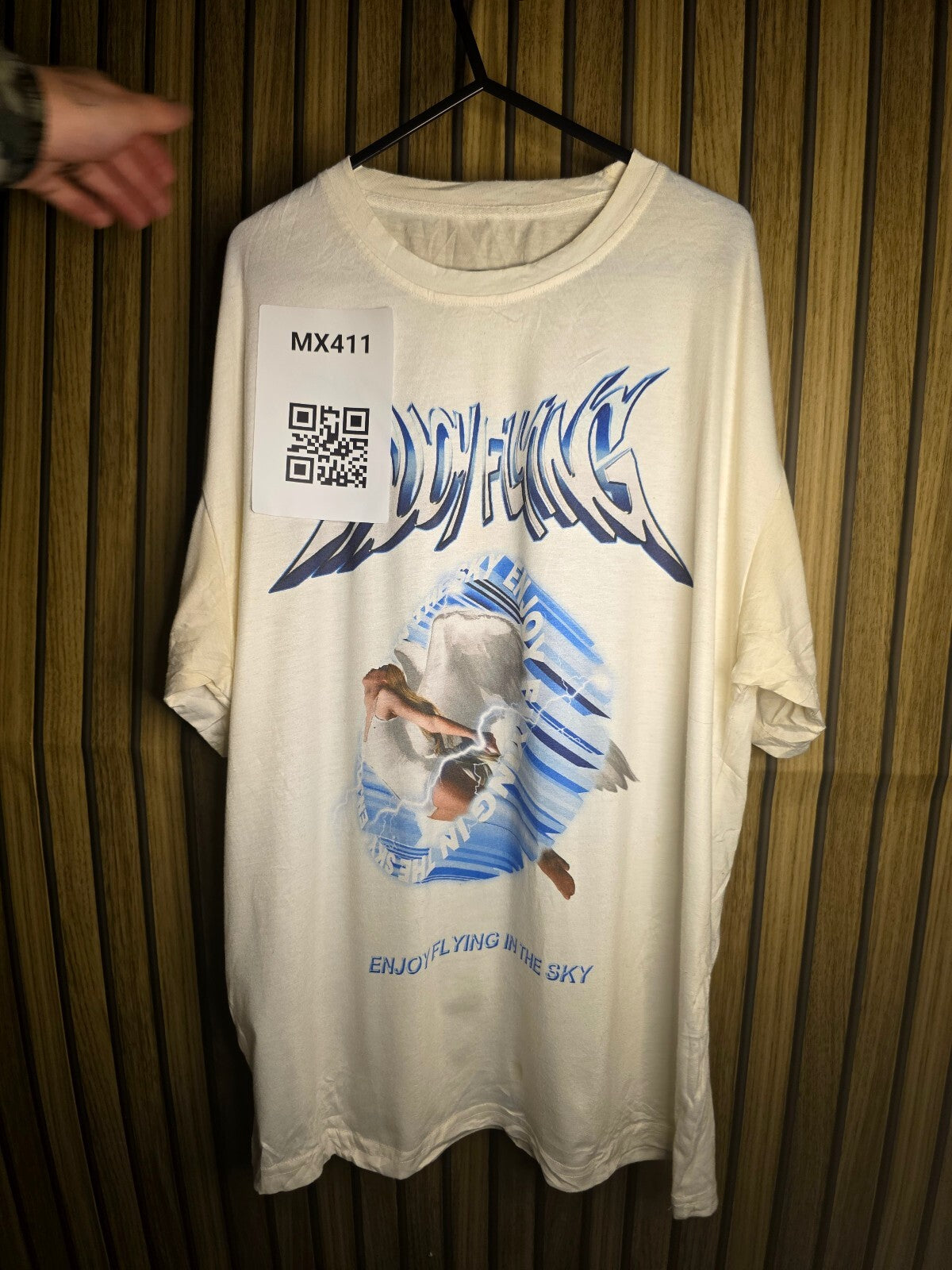 Enjoy Flying Graphic T-shirt Cream Size Regular M MX411