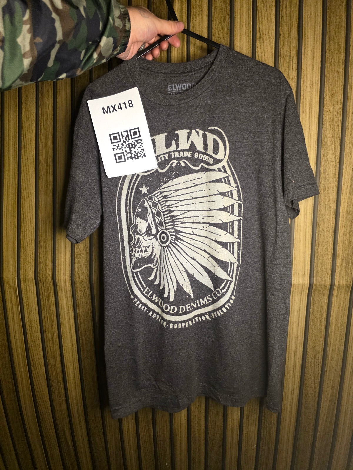 Elwood Men's T-Shirt Skull Headdress Graphic Charcoal Grey Size S MX418