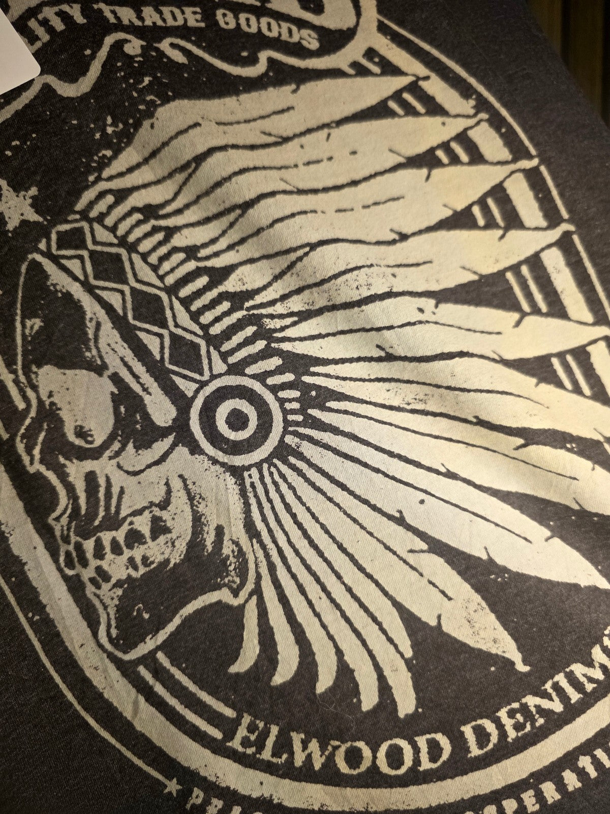 Elwood Men's T-Shirt Skull Headdress Graphic Charcoal Grey Size S MX418