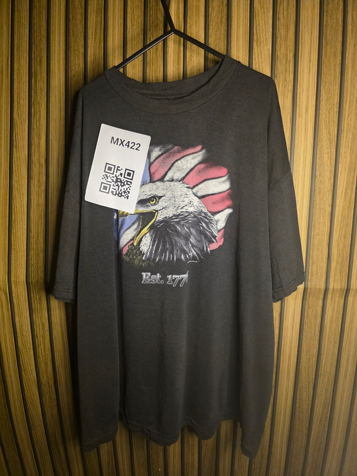 Vintage Men's T-shirt American Eagle Est. 1776 Graphic Black Large MX422