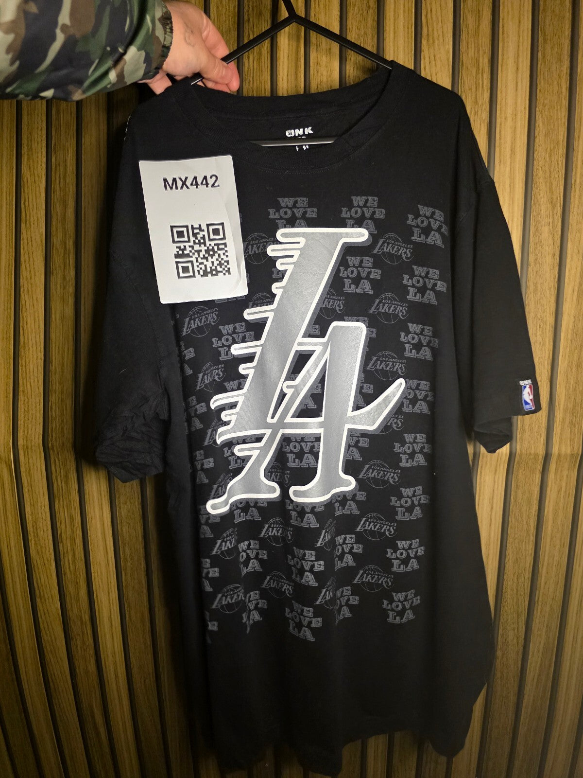 UNK NBA Los Angeles Lakers Black Graphic T-shirt Medium MX442