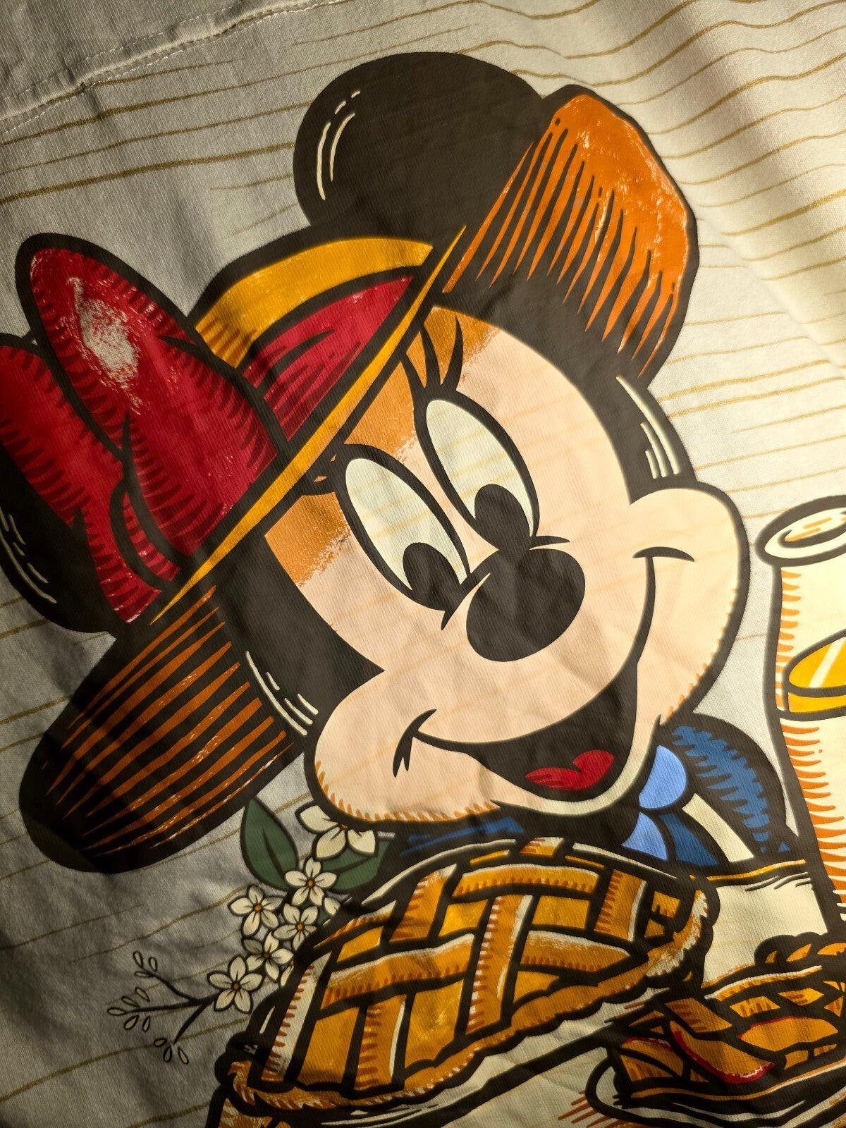 Disney Sweet as Pie Minnie Sweatshirt Cream MX594