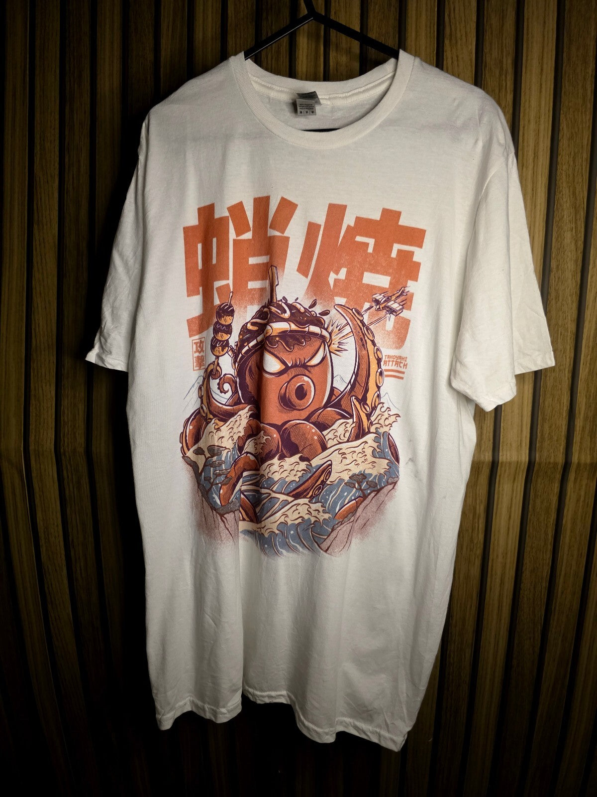 Gildan Anime Pig Graphic T-Shirt White M MX600