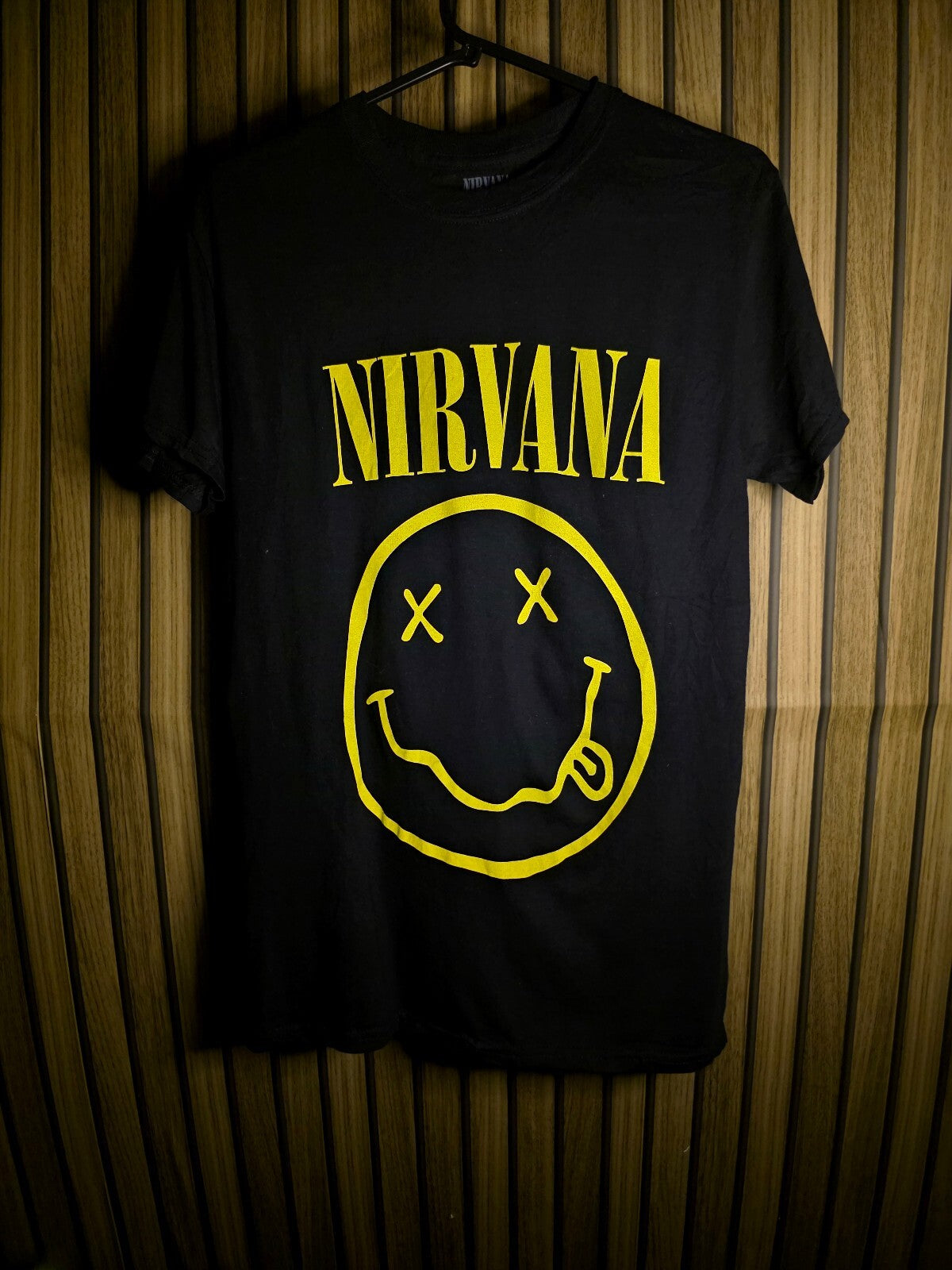 Nirvana Smiley Face Graphic Black T-Shirt S MX611