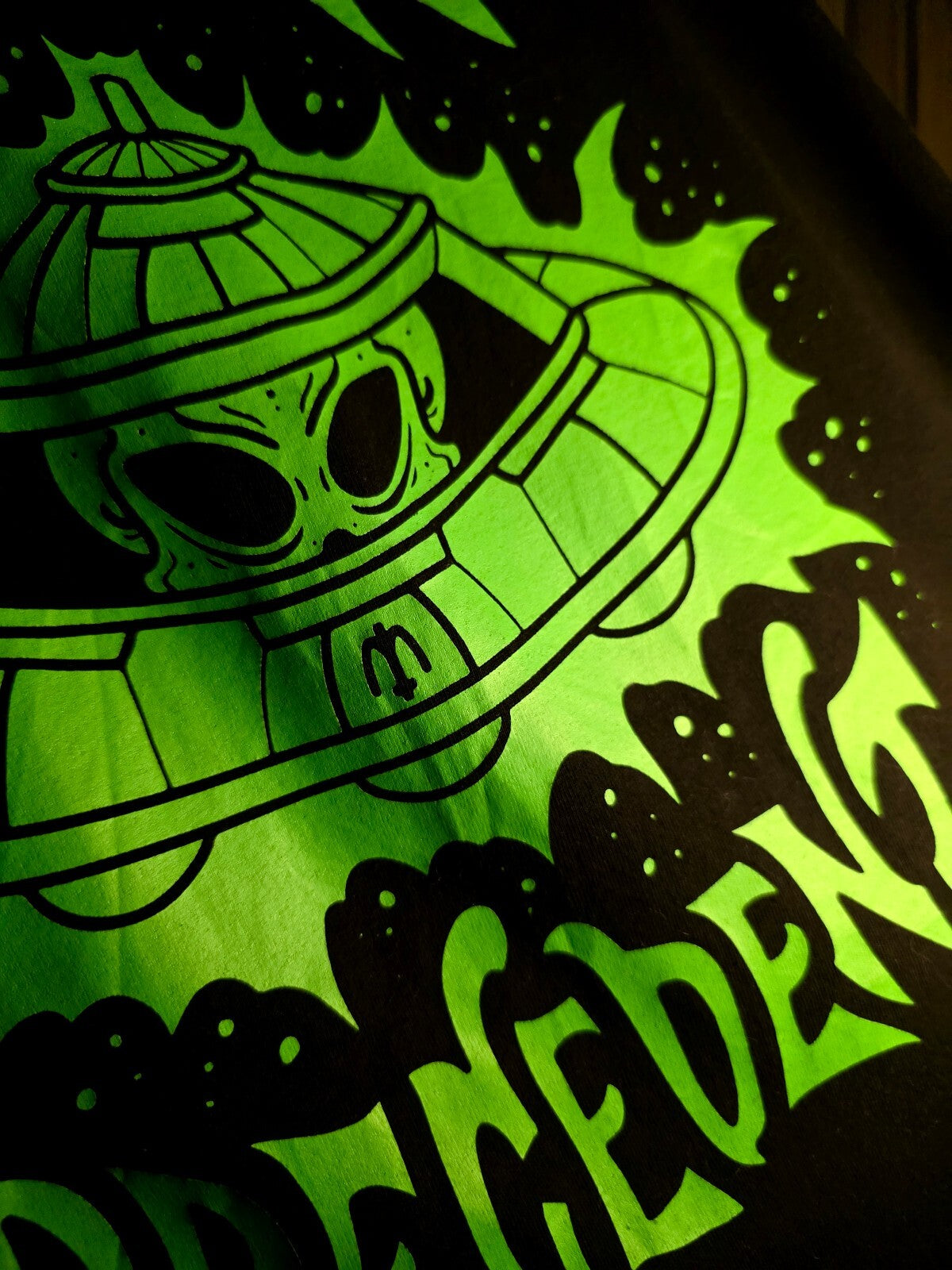Kill the Precedent Alien UFO Graphic Black T-Shirt MX620