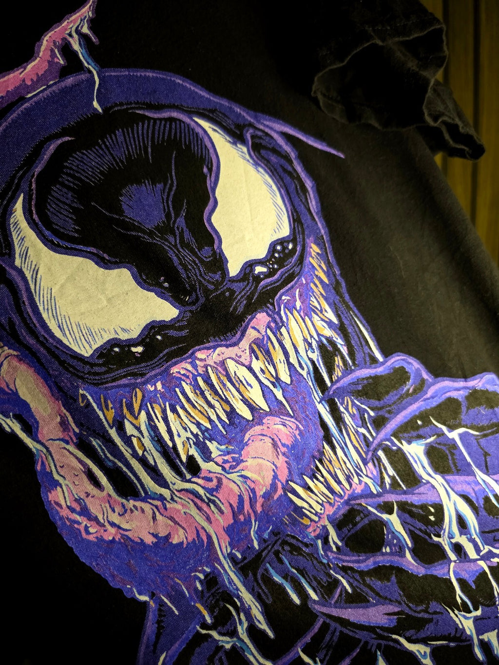 Marvel Venom Graphic Black T-Shirt MD MX622