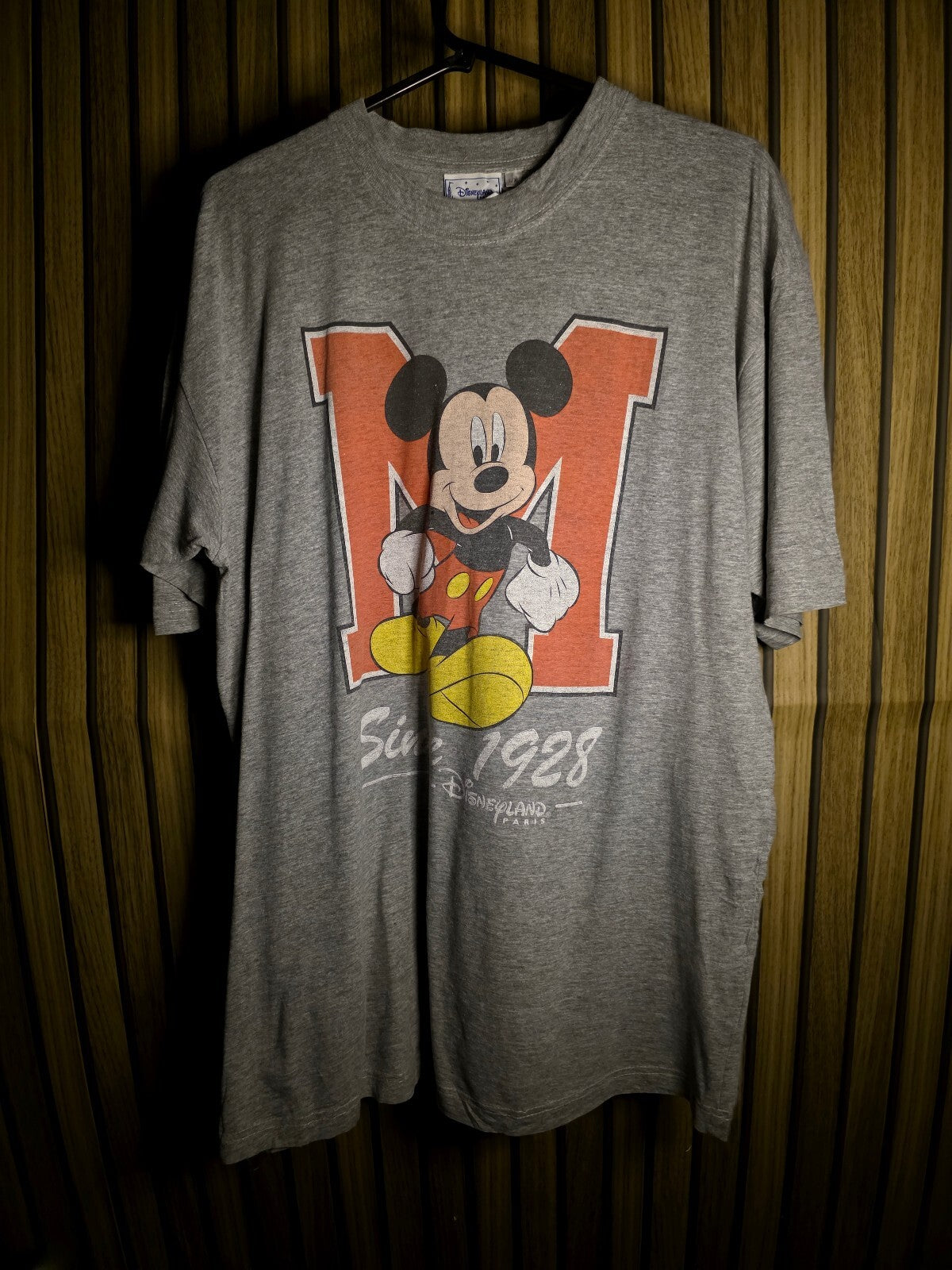 Disneyland Mickey Mouse 1928 Grey T-Shirt MX638