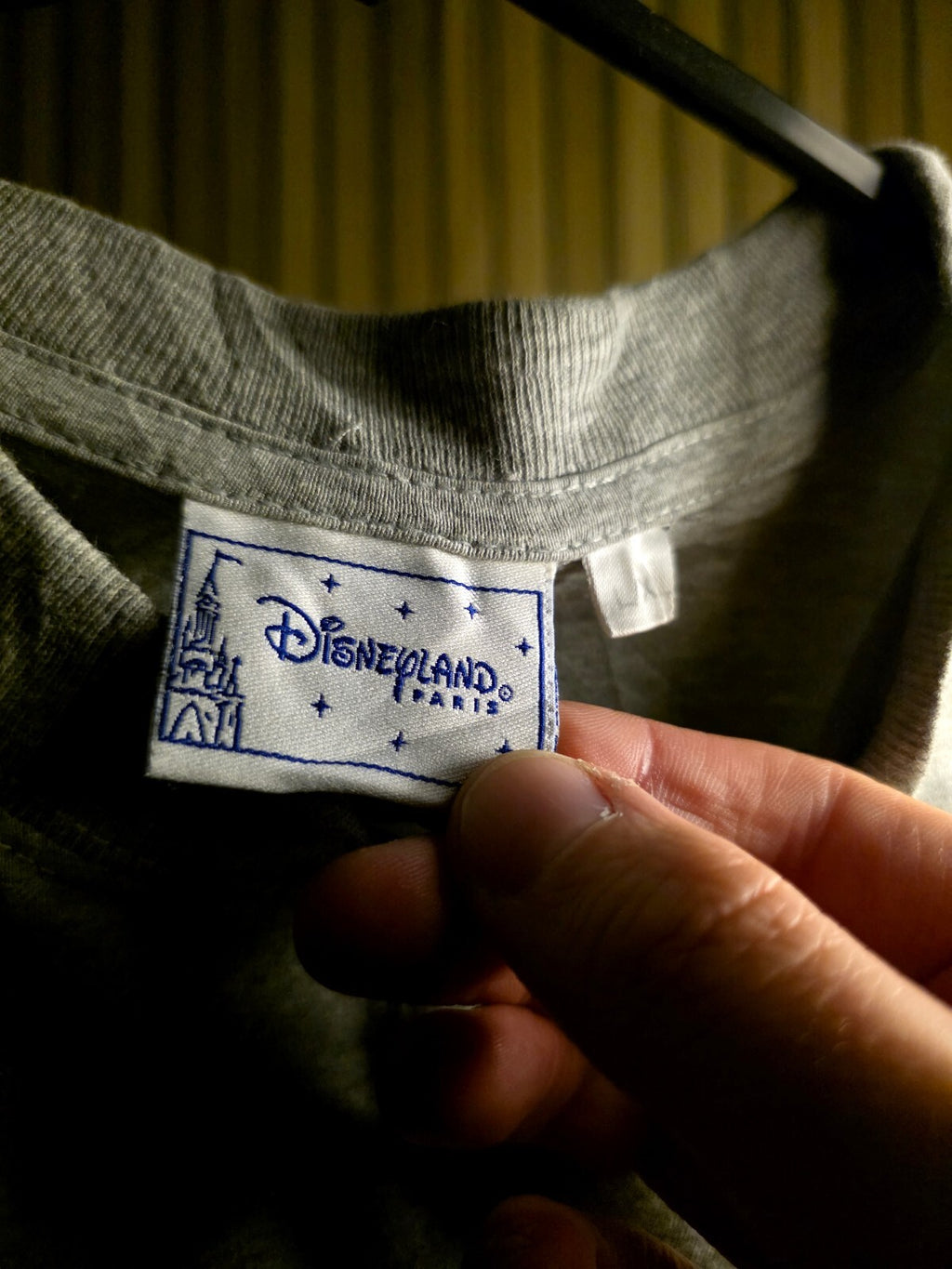 Disneyland Mickey Mouse 1928 Grey T-Shirt MX638