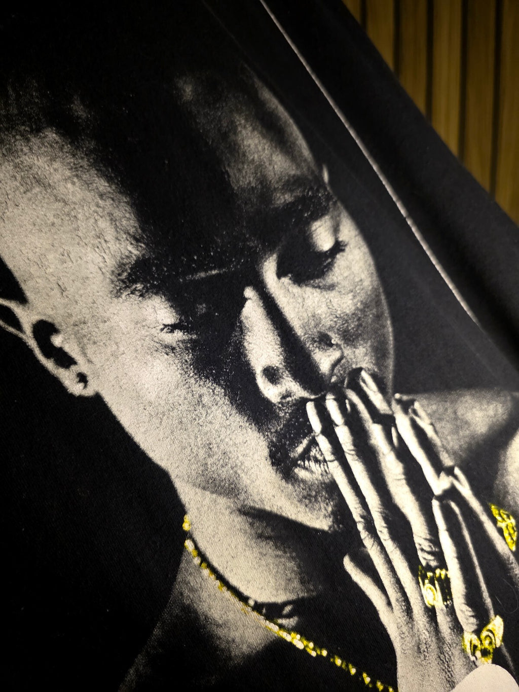 2Pac Praying Portrait T-Shirt Black MX699