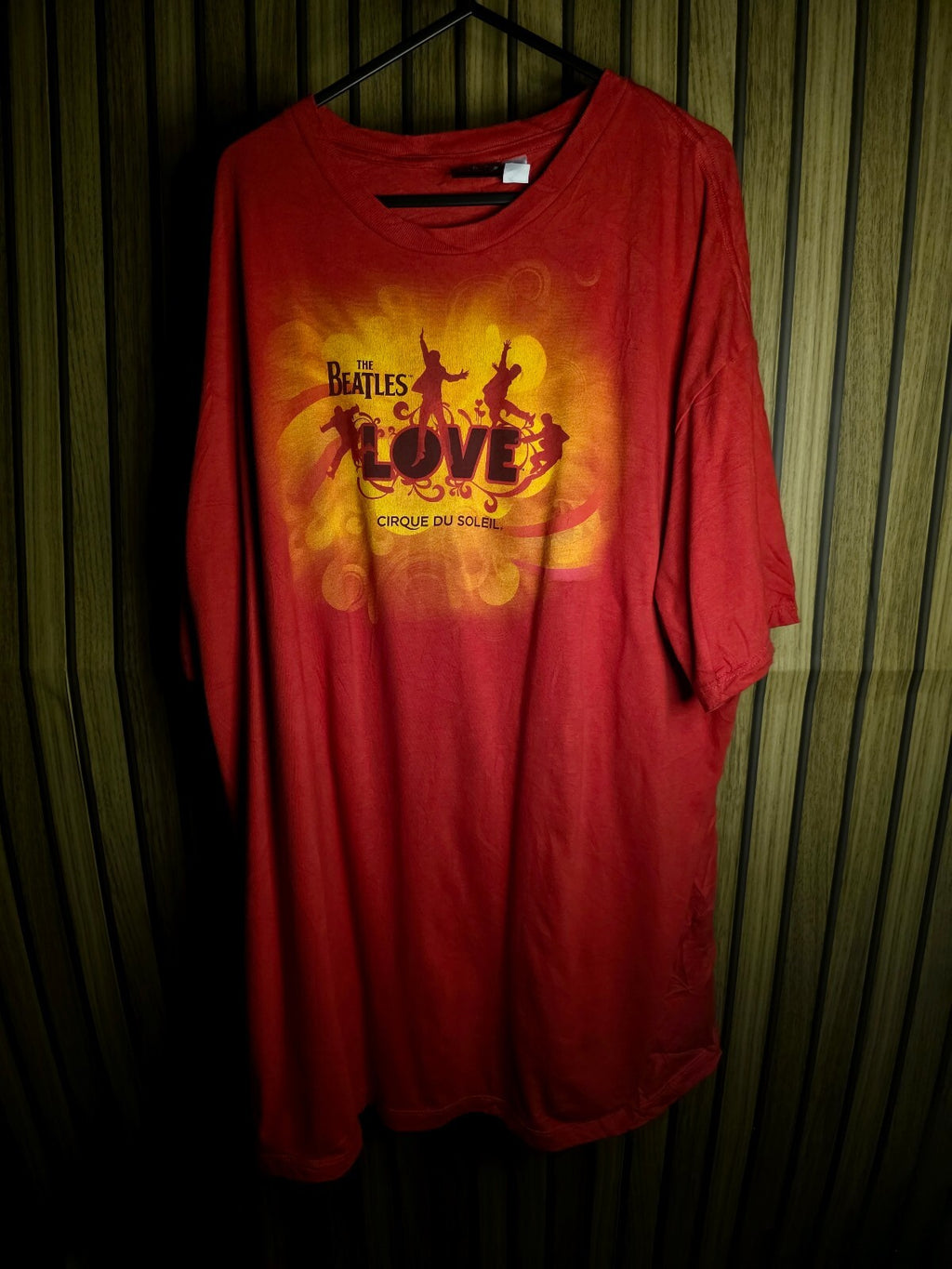 Beatles Love Cirque du Soleil T-Shirt Red RAN138