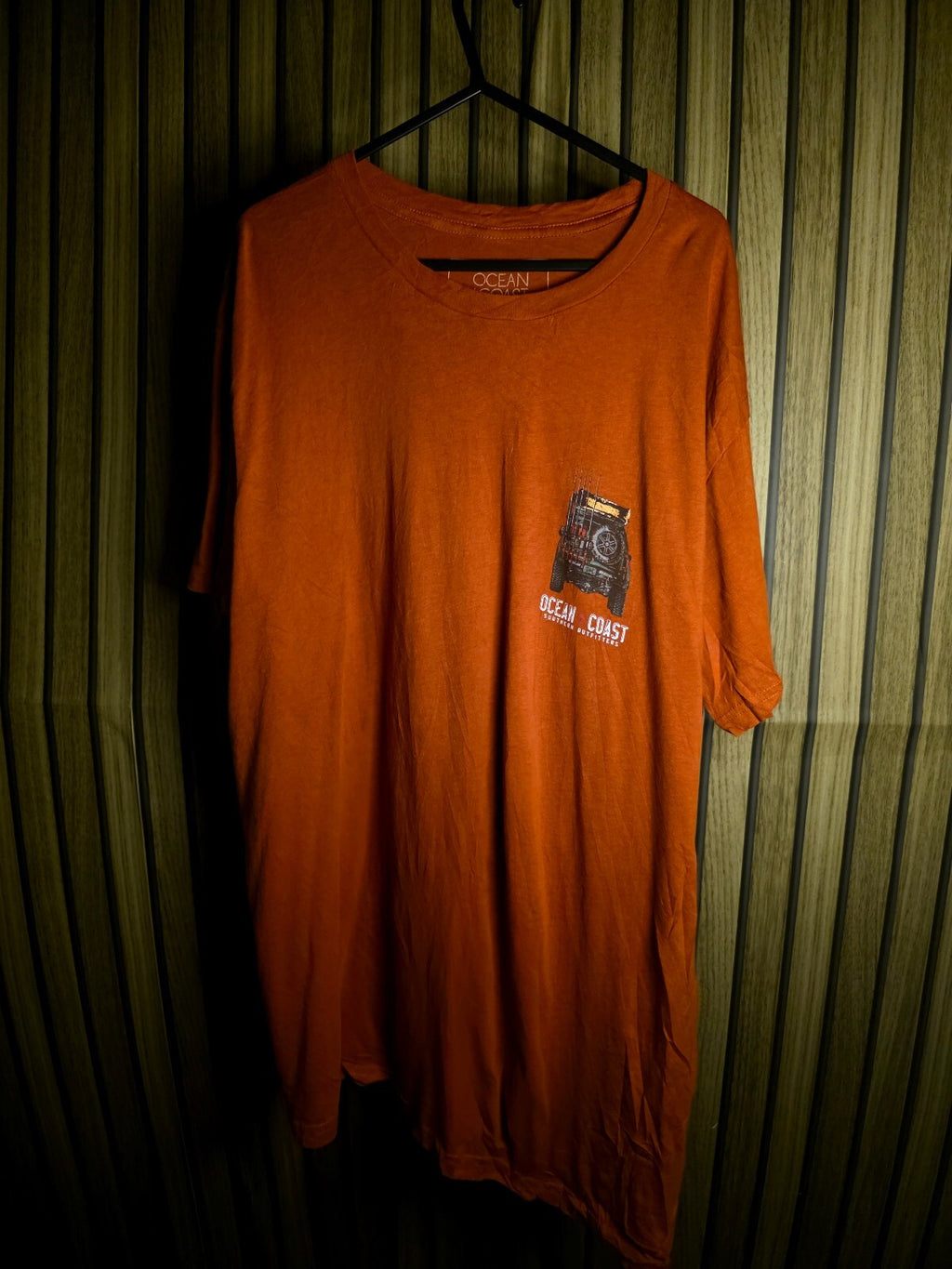 Ocean Coast camera graphic T-shirt Orange XL AN895