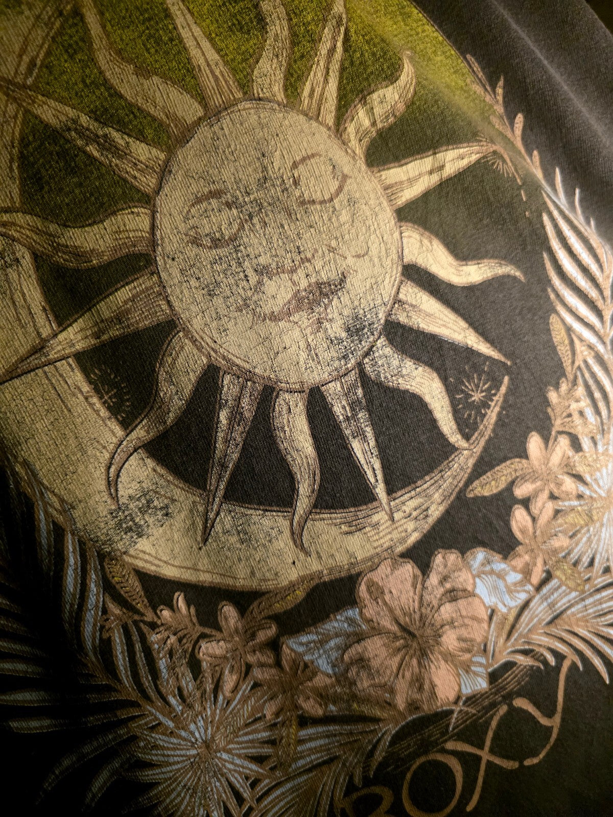 Sun Moon Floral Graphic T Shirt Black AN907