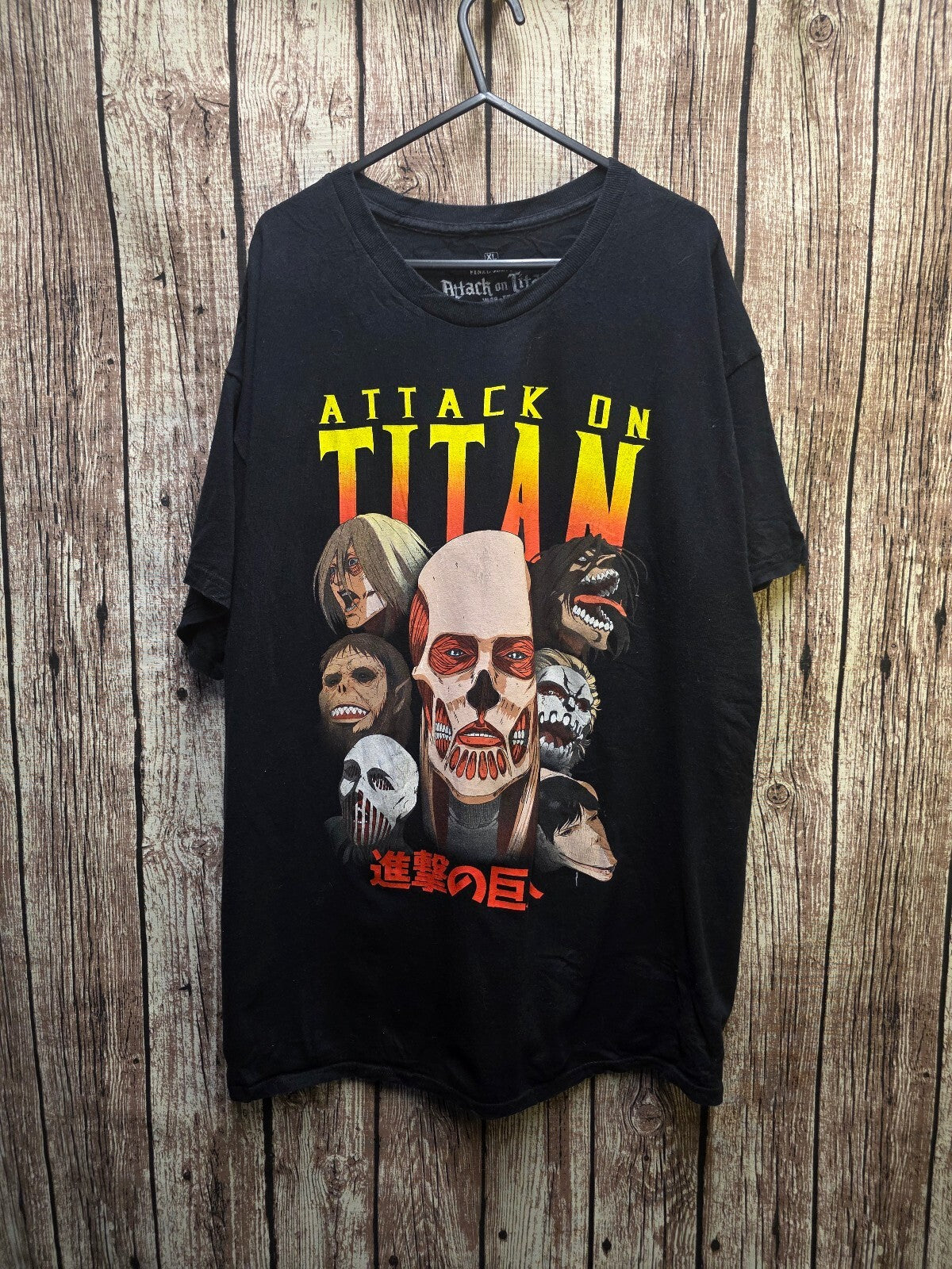 Attack On Titan graphic T shirt black XL ANI1013