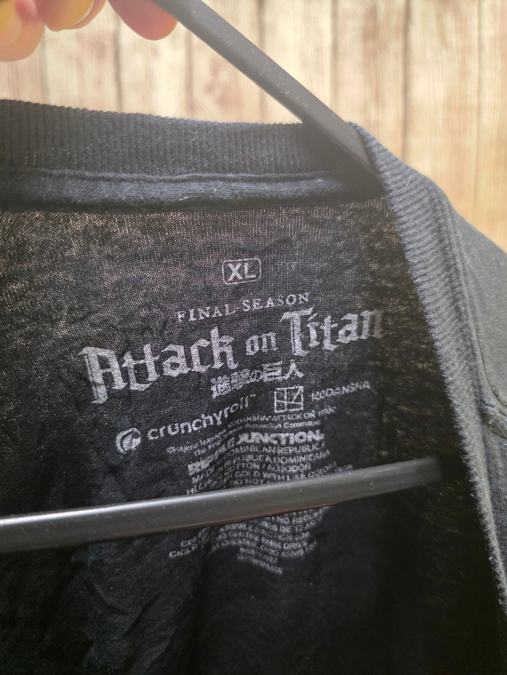 Attack On Titan graphic T shirt black XL ANI1013