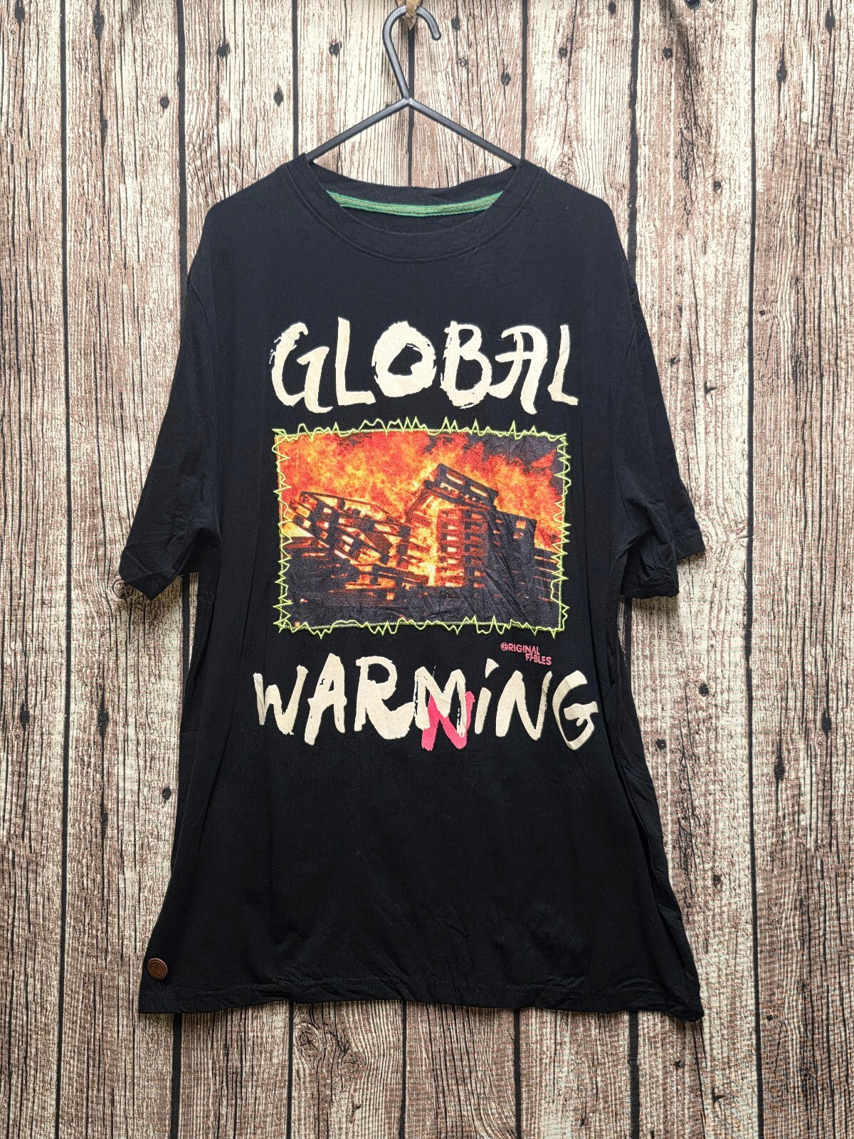 Original Fables Global Warming Graphic T Shirt Black L MX762