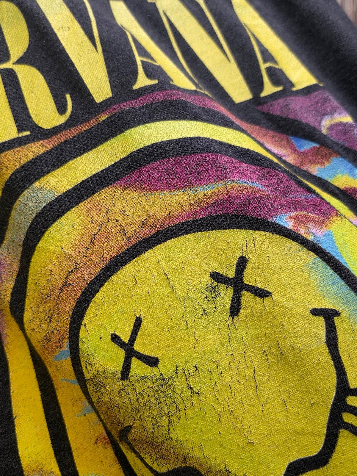 Nirvana Smiley Face Graphic T Shirt Charcoal Size Medium MX774