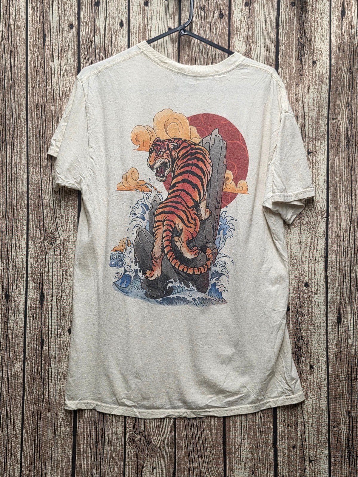 Tiger Graphic T Shirt Cream Size M MX804