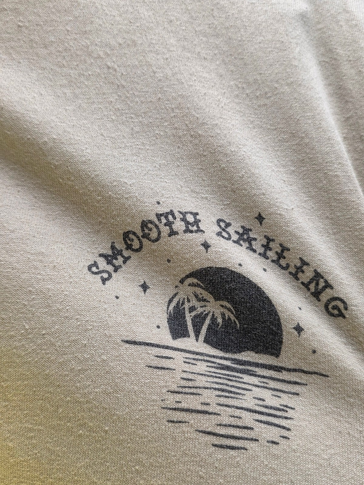 Smooth Sailing Graphic T Shirt Cream MX821