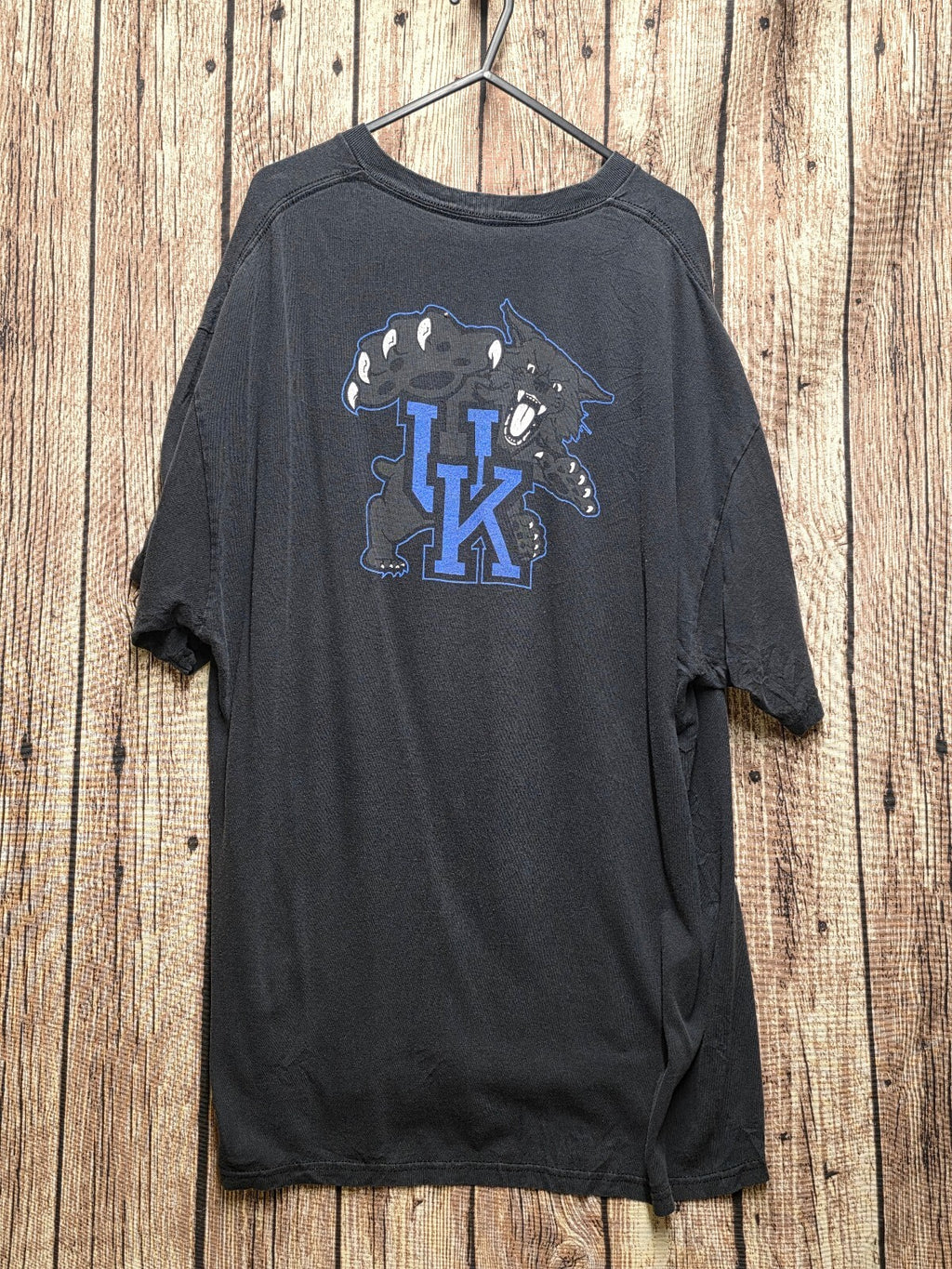 Kentucky Wildcats Dominate Graphic T Shirt Black MX825