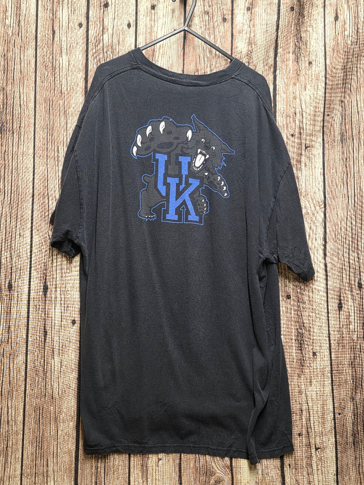 Kentucky Wildcats Dominate Graphic T Shirt Black MX825
