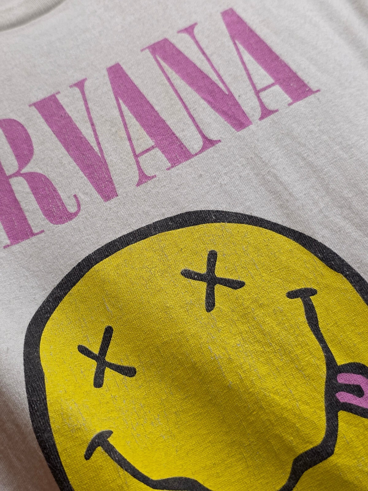 Nirvana Smiley Face Graphic T Shirt White YL BSCL24