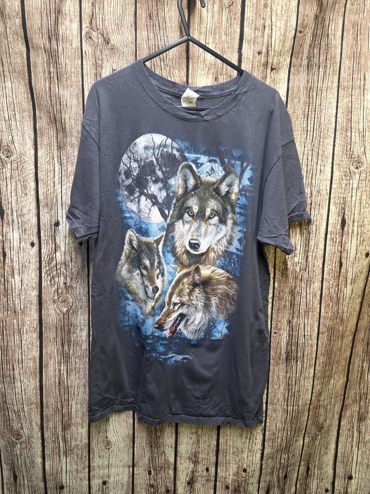 Wolf Graphic T Shirt Charcoal MX740