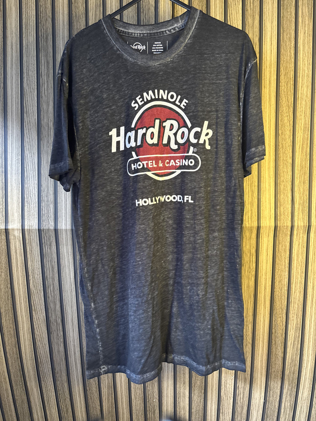 Hard Rock Seminole Hotel & Casino Graphic T-Shirt Black Medium