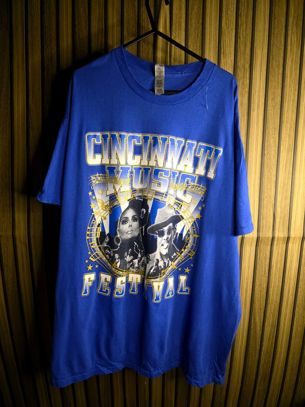 Gildan Cincinnati Music Festival Graphic T-Shirt Blue XL