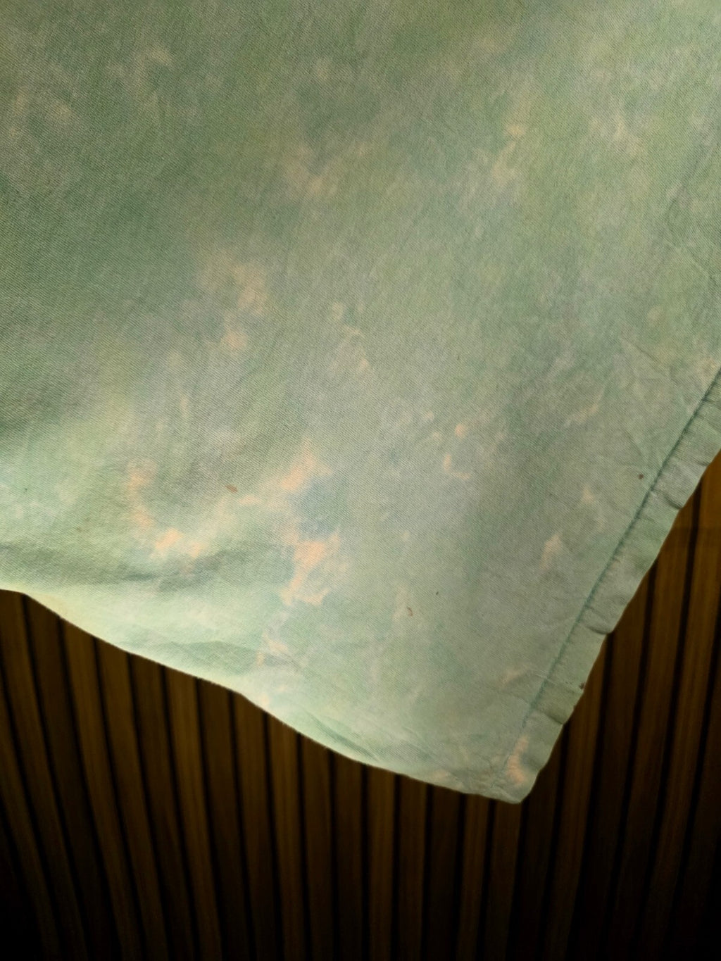 Vintage 1996 Liquid Blue Dolphin Graphic T-Shirt Blue Large