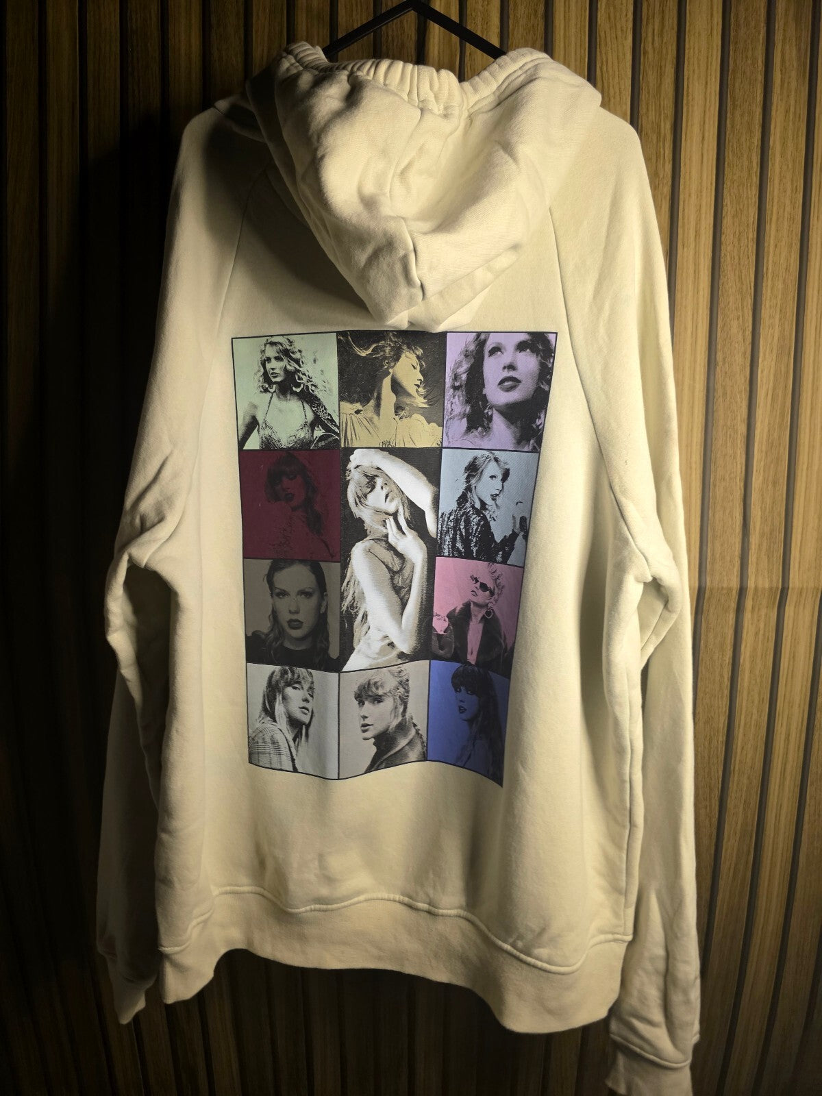 Taylor Swift The Eras Tour Hoodie Cream Size Oversized Small (Fits like XXL)
