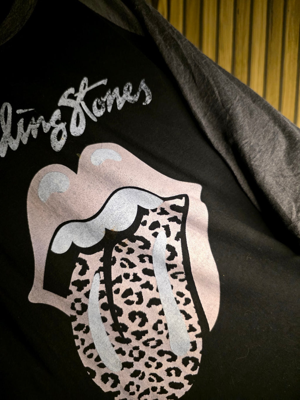 The Rolling Stones Raglan Sleeve T-Shirt Leopard Tongue Graphic Black Grey 2X