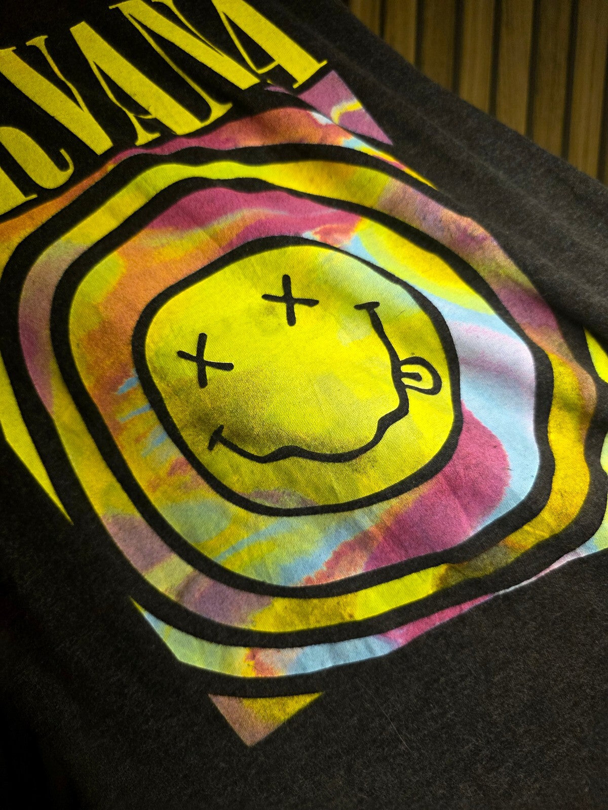 Nirvana Smiley Face Tie-Dye Graphic T-Shirt Black Medium