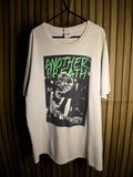 Gildan Another Breath Graphic Print T-Shirt Cream Unisex Large