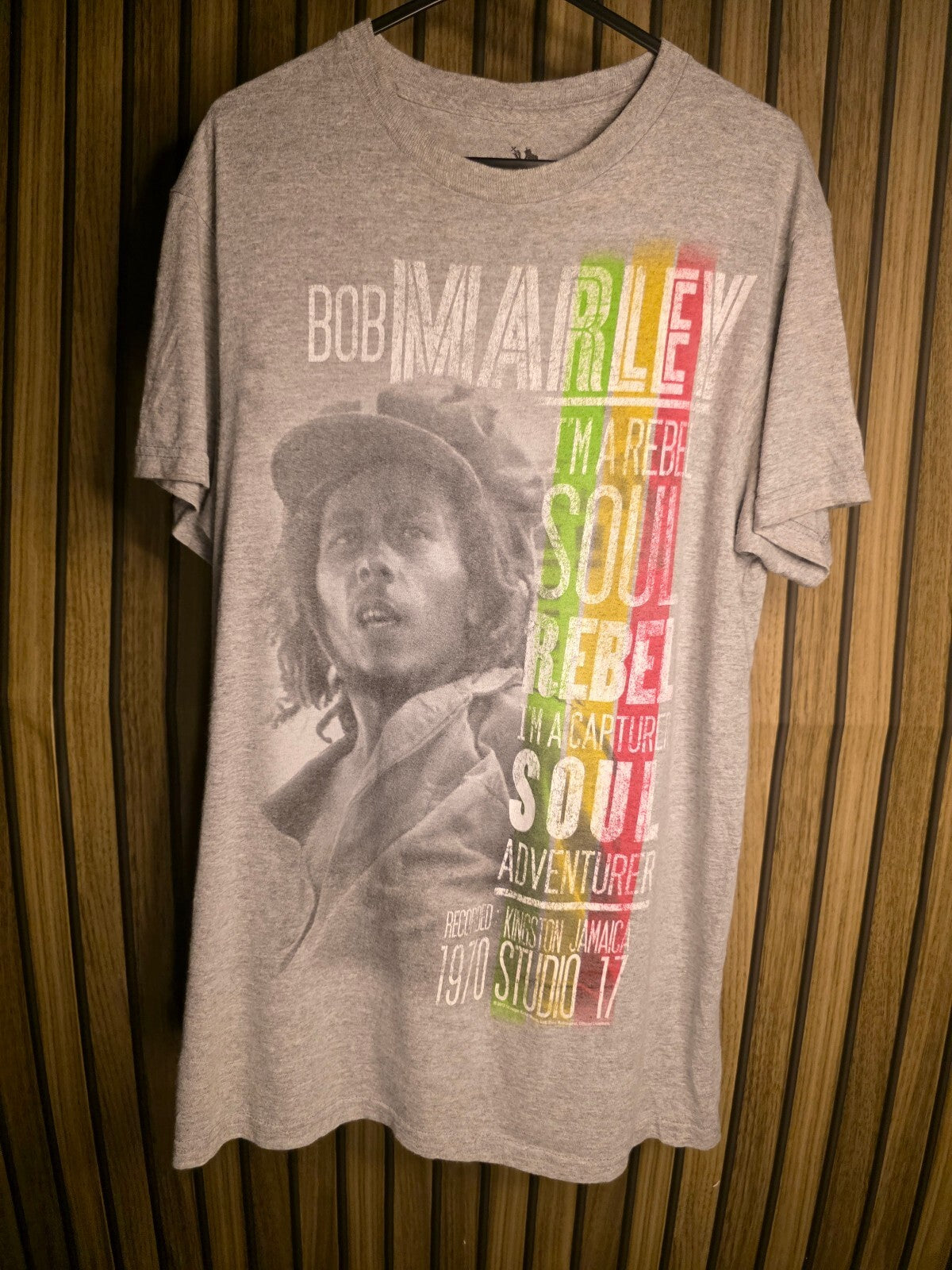 Zion Rockwear Bob Marley Soul Rebel Graphic T-Shirt Grey Small