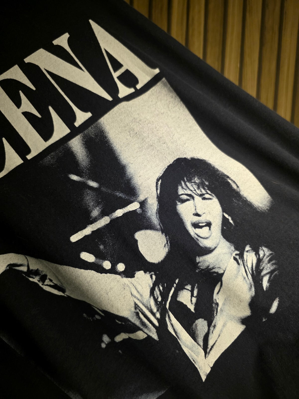 Selena Black Graphic T-Shirt XL Concert Photo Cotton