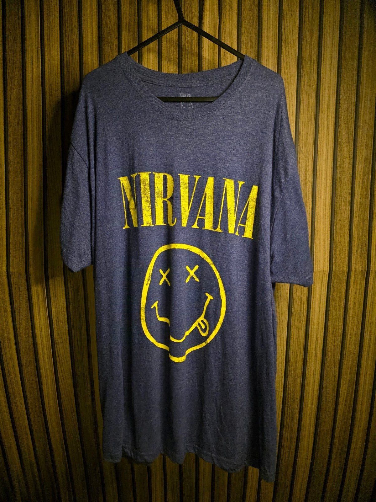 Nirvana Smiley Face Band T-Shirt Black Yellow XL