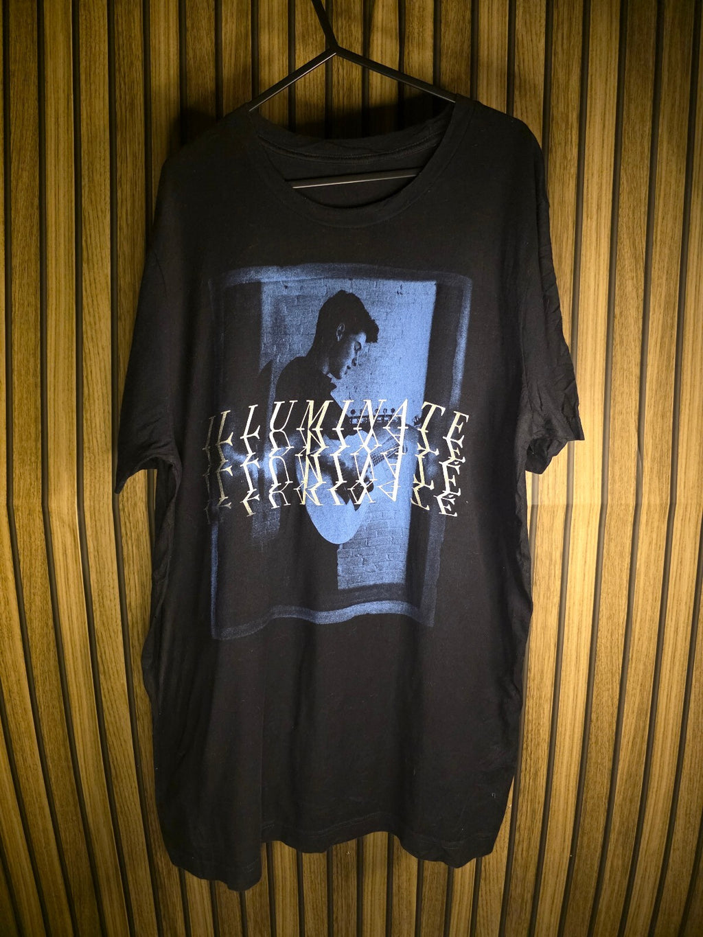 Illuminate Black Graphic T-Shirt with Guitar Print Size L