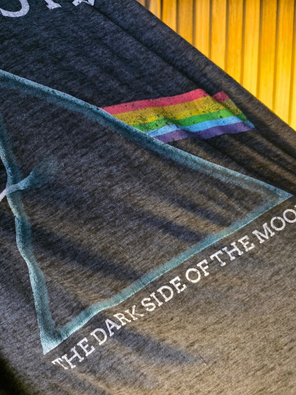 Pink Floyd The Dark Side of the Moon Graphic T-Shirt Black Large