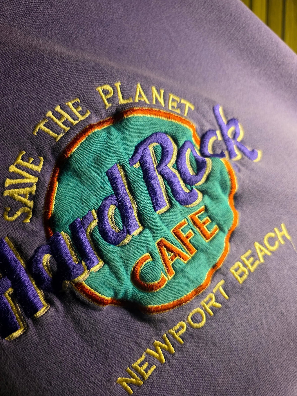 Hard Rock Cafe Newport Beach Purple Sweatshirt XL Cotton Blend