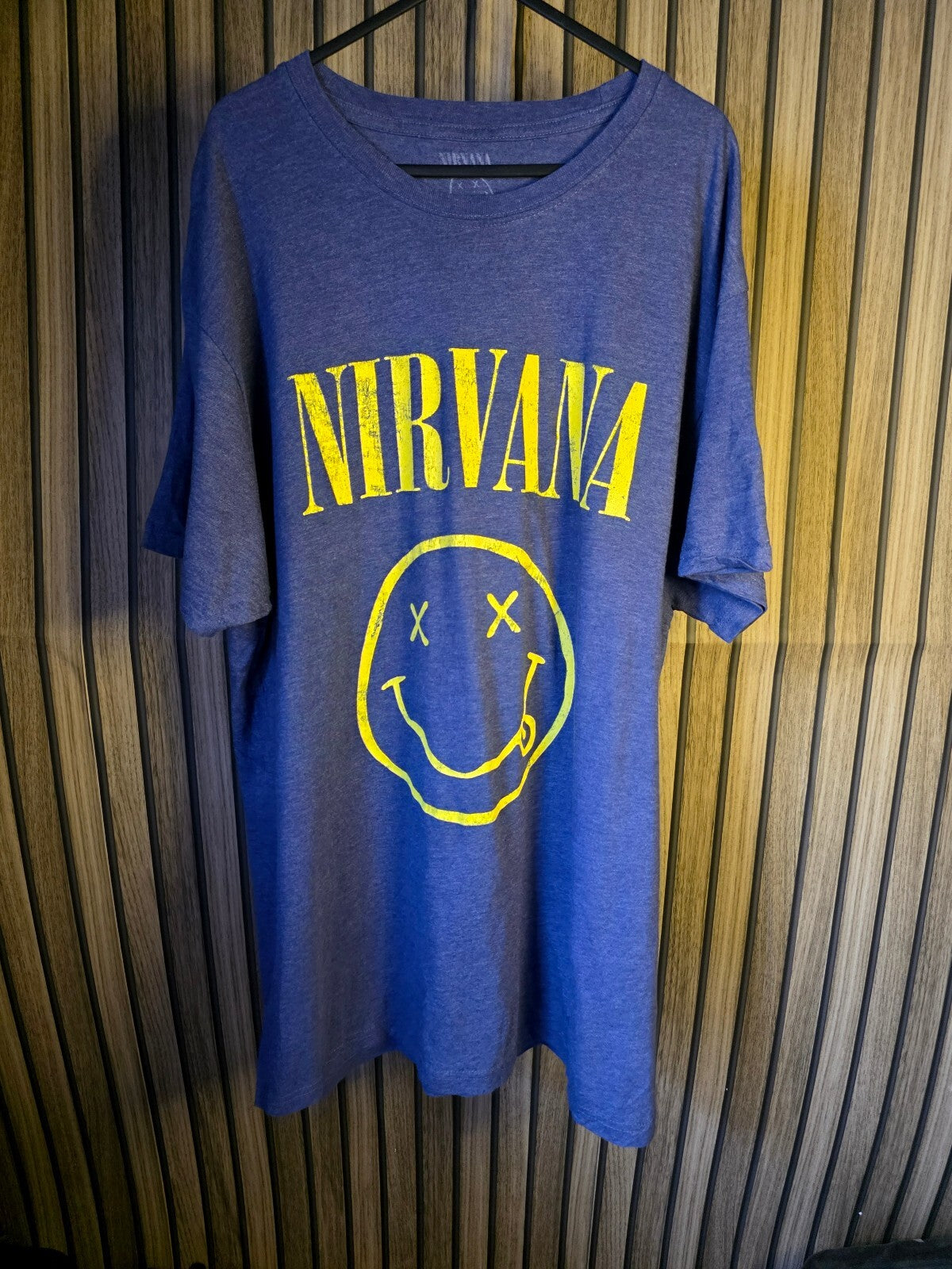 Nirvana Band T-Shirt Yellow Smiley Face Graphic Blue XL