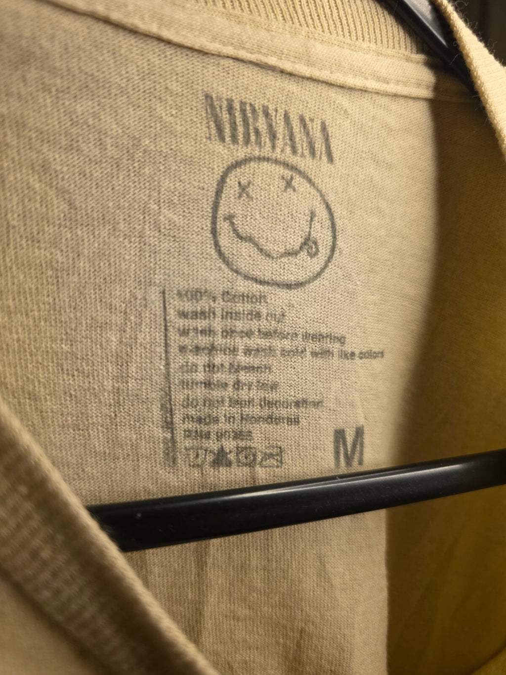 Nirvana Smiley Face Graphic T-Shirt Beige Medium