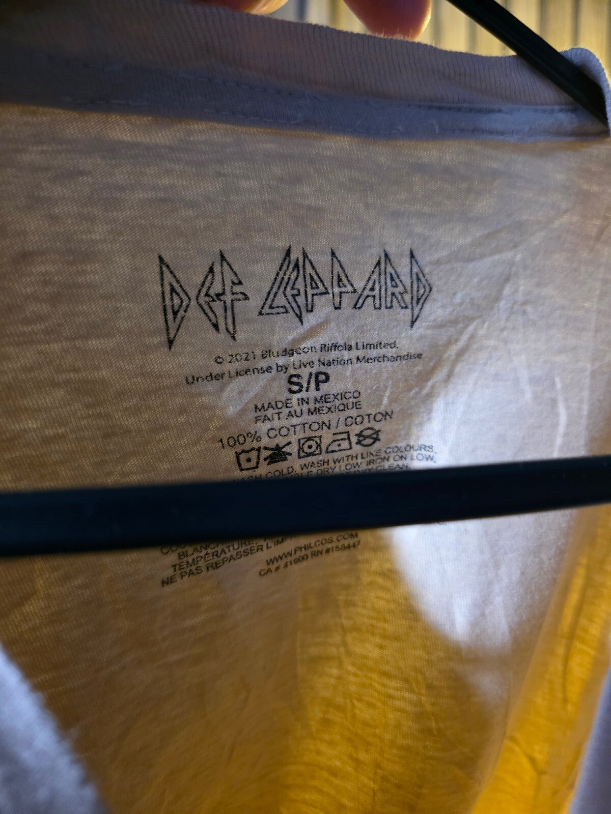 Def Leppard White Graphic Logo Short Sleeve T-Shirt Size S