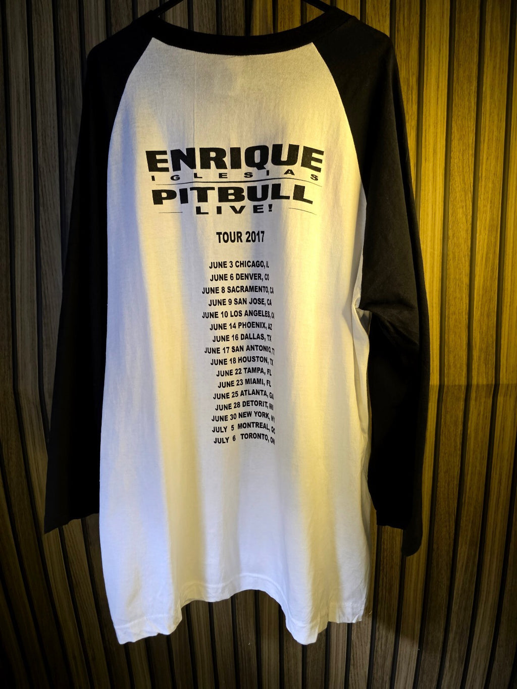 Enrique Iglesias & Pitbull 2017 Tour Raglan Long Sleeve T-Shirt Black White M